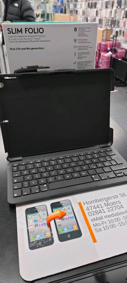 ⭐ Logitech Slim Folio Apple iPad 7 & 8 10.2 Tastatur ⭐ in Moers