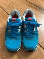 Nike Turnschuhe Gr. 38,5 Baden-Württemberg - Gingen an der Fils Vorschau