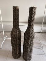 Zwei Vasen aus Rattan in der Lönge von ca. 90cm Niedersachsen - Salzgitter Vorschau