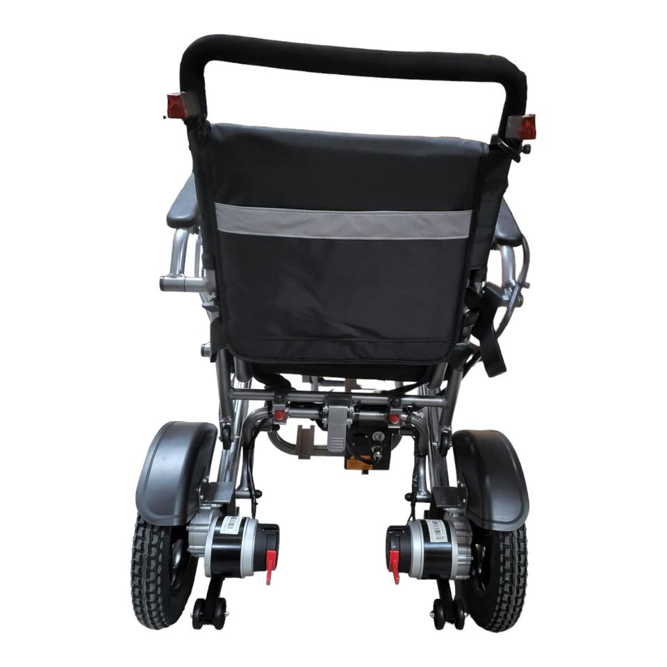 Naxos Wheelchair  Elektro Rollstuhl für die Reise zusammenklappb in Kempten