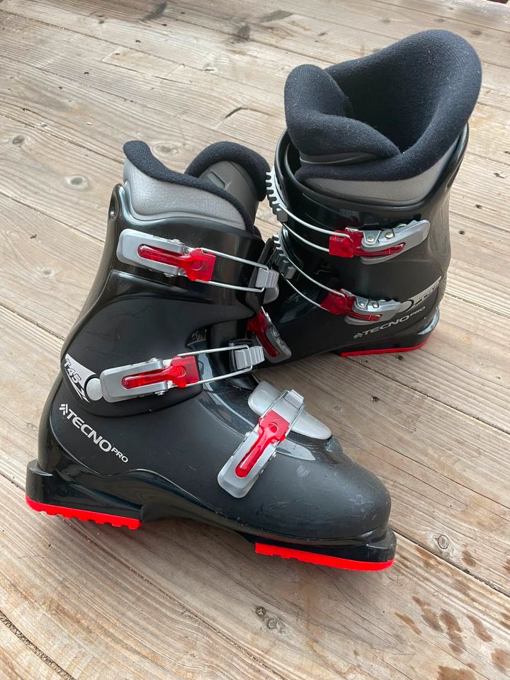 Skischuhe Tecno Pro T45 Größe 25,5 in Dürrholz