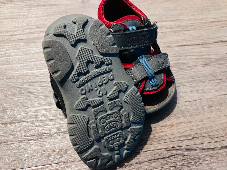 Kinder Sandalen Pepino Größe 19 in Heidgraben