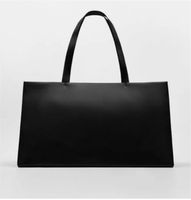 Zara Men's Black Semi-rigid Bag Herren Tasche Friedrichshain-Kreuzberg - Kreuzberg Vorschau