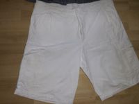 Shorts weiß Gr. 54, Hemd blau-kariert Gr. 15 1/2 Schleswig-Holstein - Trittau Vorschau