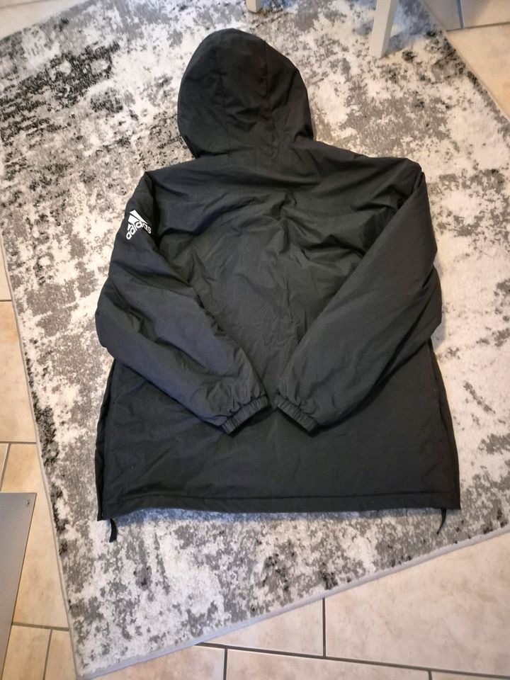 Neue Adidas Windbreaker gr L in Stockelsdorf