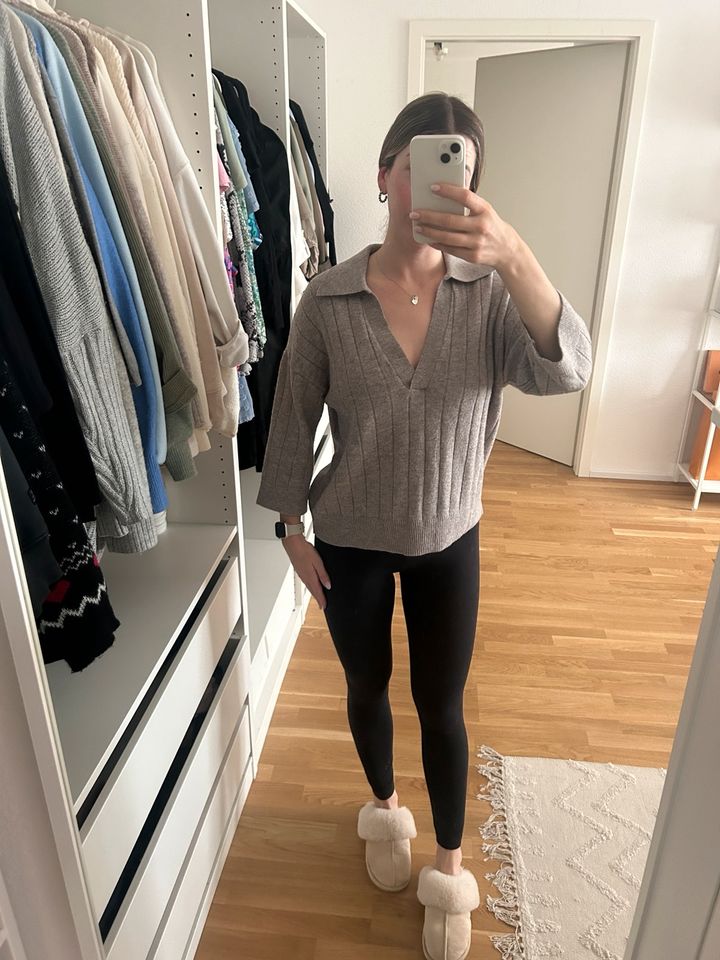 H&m gerippter Pullover mit Kragen S taupe in Kaiserslautern