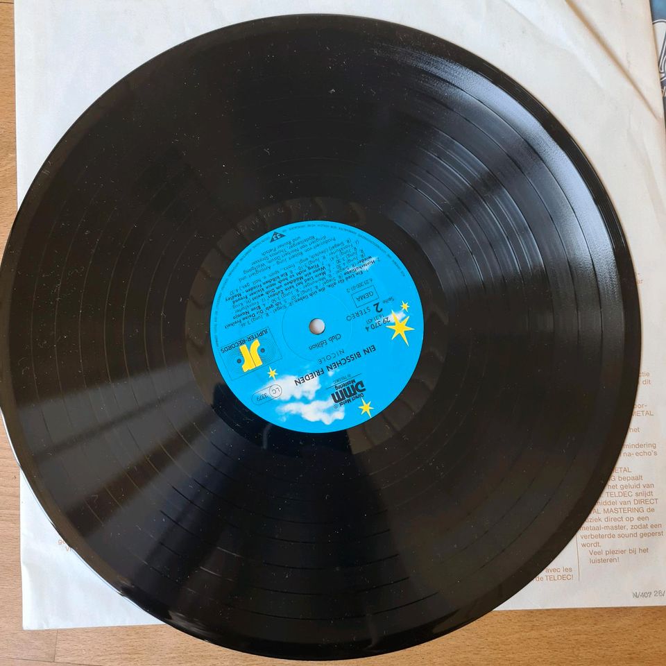 LP Vinyl Nicole Ein bisschen Frieden 1982 Schallplatte in Hessisch Lichtenau