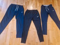 Nike Hose Pents M S Trainingshose Jogginghose Academy blauschwarz Niedersachsen - Verden Vorschau