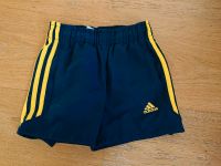 Kurze Adidas sporthose gr. 128 Dresden - Cotta Vorschau