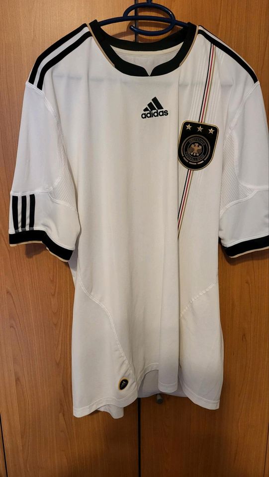 DFB Trikot WM 2010 adidas Größe L Fußballtrikot original in Rochlitz