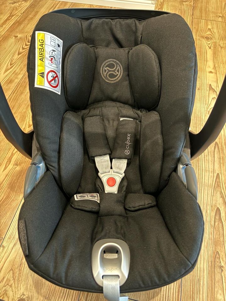 Cybex cloud z i-size + (Babyschale - Autositz) in Wolfsburg