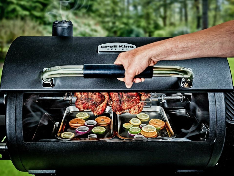 Smoker Broil King Pellet Regal 400 Pelletgrill Räucherofen in Ibbenbüren