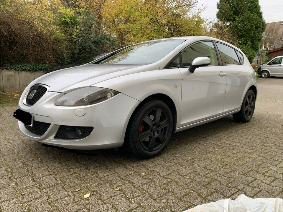 SEAT Leon 1p 1.6 BSE 06/25TÜV in Hilden