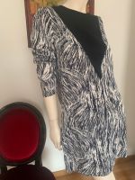 Kleid/Dress,Gr.38/M,geometrische Muster,schwarz/weiss Obergiesing-Fasangarten - Obergiesing Vorschau