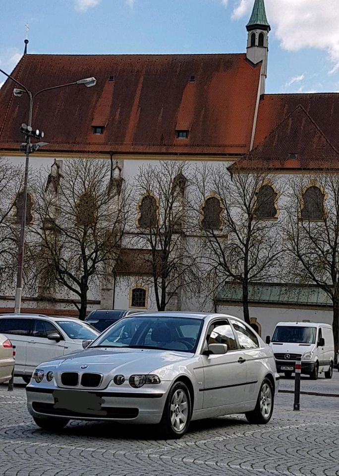 BMW E46 316ti Compact Kühler/Lüfter/Kühlerzarge in Brennberg