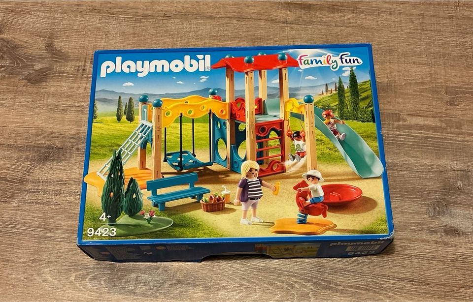 Playmobil Family Fun Spielplatz mit Klettergerüst in Wangerland