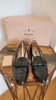 Prada Loafer 39,5 Ballerinas Lackleder schwarz Mokassins Düsseldorf - Düsseltal Vorschau