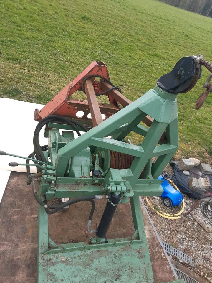 Hydraulische Seilwinde mit Bergstütze Eigenbau in Sankt Wolfgang