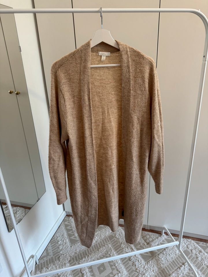 Hellbrauner Cardigan von H&M - Größe XS in Lüdenscheid