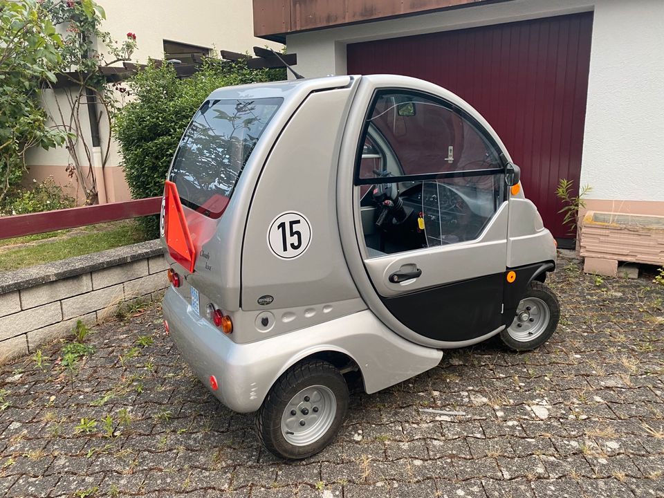 Charly AKKU NEU Seniorenmobil Elektromobil Krankenfahrstuhl in Vörstetten