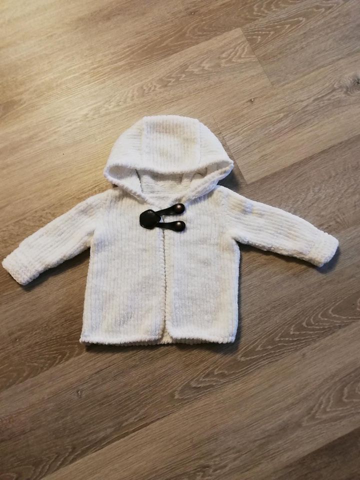 Baby Kinder Jacke in Gr. 86/92. Neuwertig. in Reppenstedt