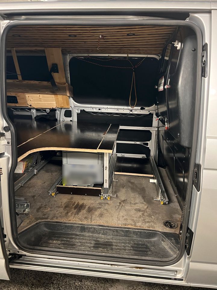 Volkswagen T5.2 Transporter - Teilzeit-Camper in Herdecke