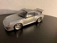 Porsche 911 GT2 993 silber UT Models 1:18 Frankfurt am Main - Rödelheim Vorschau