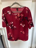 Oberteil Vero Moda Größe L rot mit Blumen Hessen - Elz Vorschau