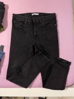 Zara jeans 42 schwarz Bayern - Bad Endorf Vorschau