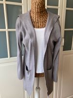 Hellgraue Damen Strickjacke Cardigan Kapuzenjacke grau NEU L / XL Bayern - Buttenheim Vorschau