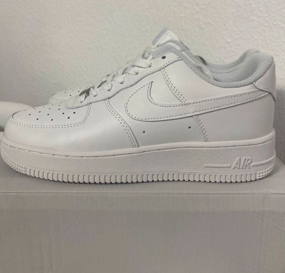 Nike Air Force (Neu) in Fulda