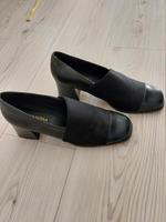 Vanessa Hochfront/pumps Schuhe Trotteur Gr 41 neu Halb/schuhe Bayern - Bad Kissingen Vorschau