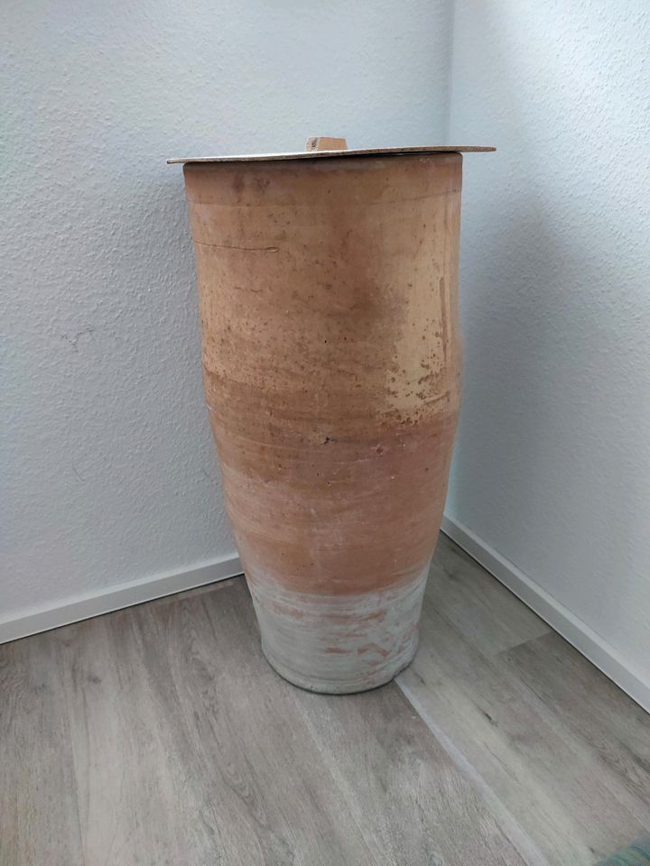 Terracotta Amphore Ton Vase in Offenbach
