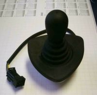 Neuer Joystick für Linde Gabelstapler 7919040042 Zentralhebel Niedersachsen - Emlichheim Vorschau