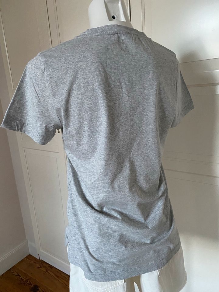 Wie neu! CLOSED T-Shirt grau Gr. M 36/38 Großer Ausschnitt Top in Neckargemünd