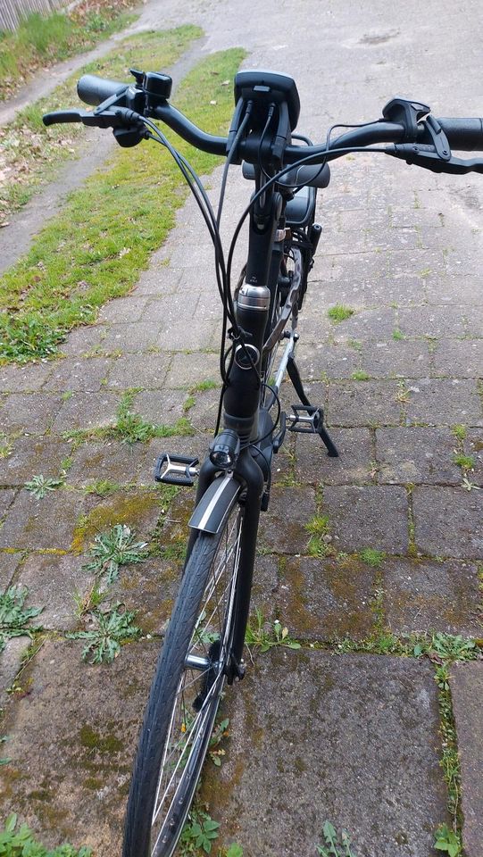 Ebike gazelle ultimate t9 zu verkaufen nur 690 km gelaufen in Lüneburg