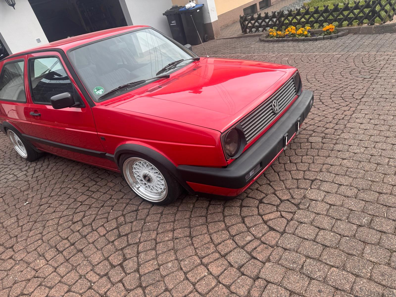 Abbildung des Autos Vw Golf 2 1.6