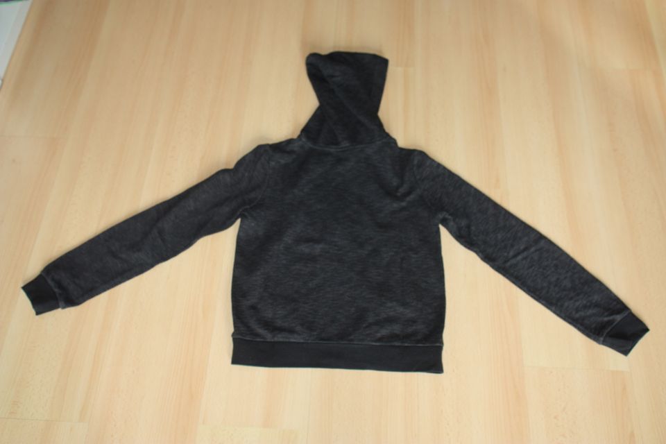 Sweatjacke Weste H&M Gr. 158/164 in Esslingen