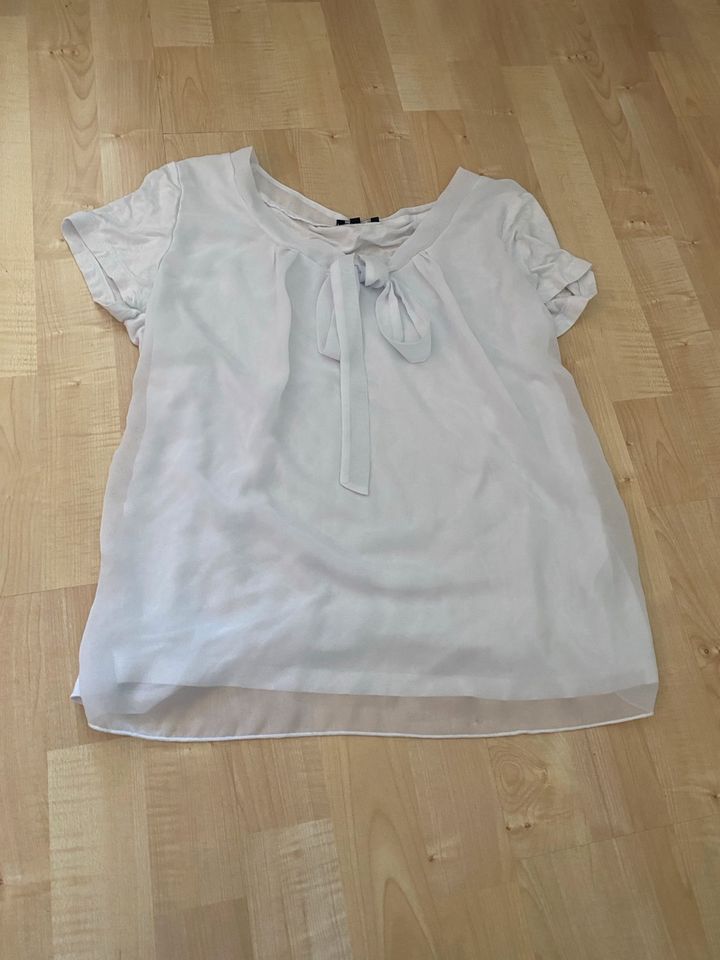 T-Shirt, Gr. M, schick, Bluse in Freiburg im Breisgau