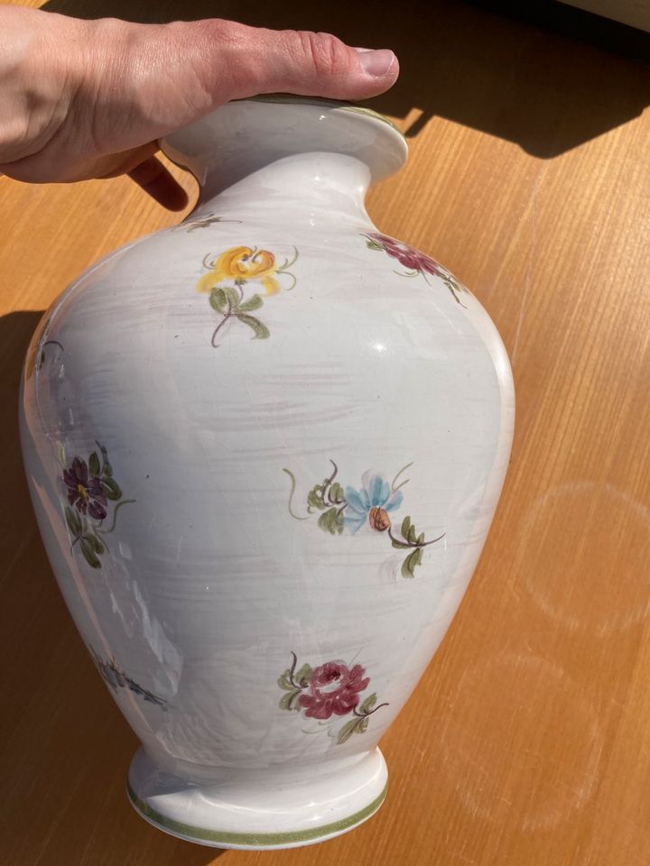 Schöne Vase, Ulmer Keramik in Schönberg