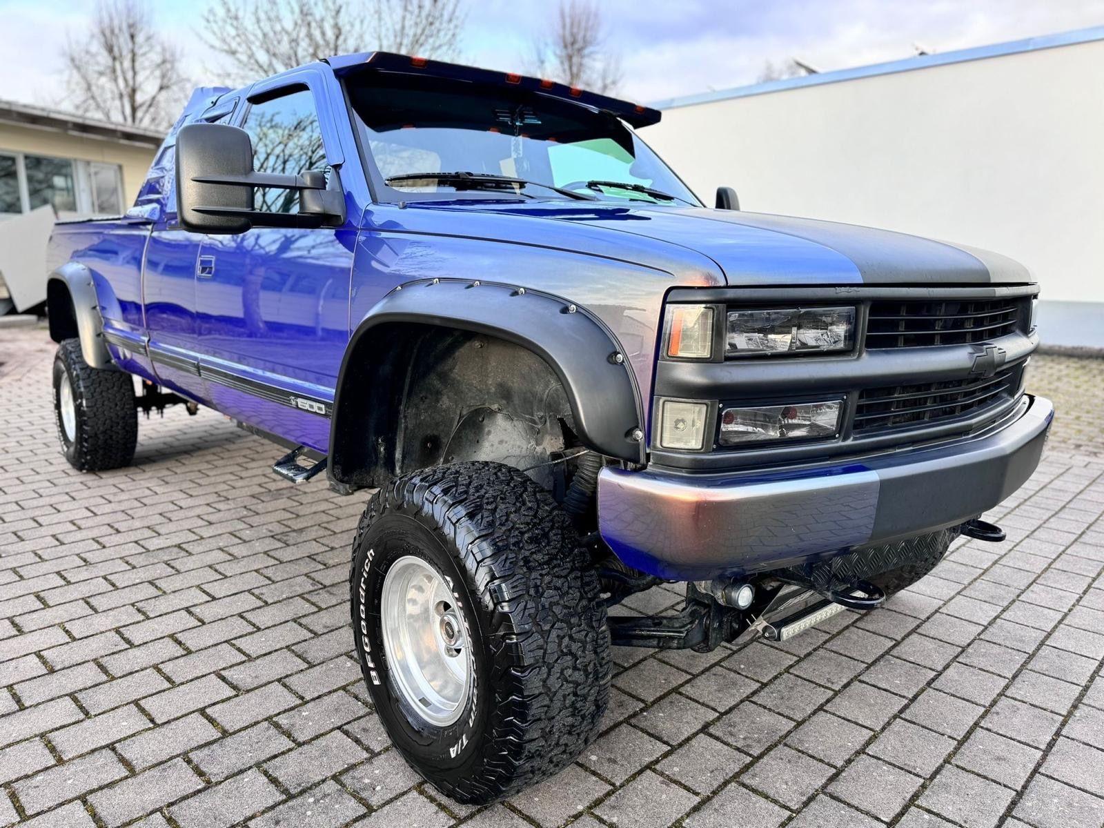 Abbildung des Autos Chevrolet K1500 MONSTER …