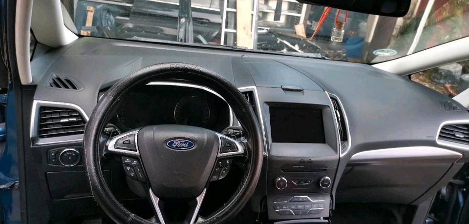 Ford S-Max Titanium Plus 2.0d Ecoblue 7 Sitze in Syke