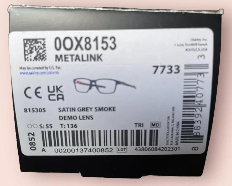 Oakley Herren Brillengestell Modell OX8153-05 Satin Grey Smoke in Bad Schwartau