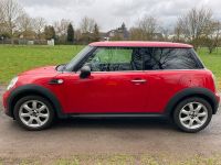 Mini One 1,6 in rot Nordrhein-Westfalen - Nettetal Vorschau