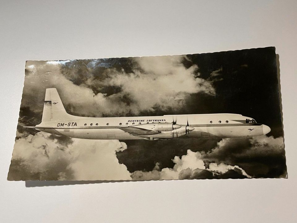 Ansichtskarte Deutsche Lufthansa Interflug IL-18 DDR Postkarte in Merseburg