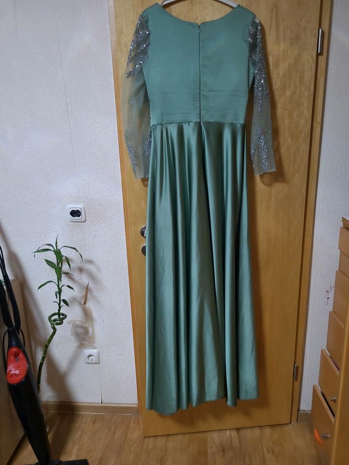 Schicke Abendkleid in Grevenbroich