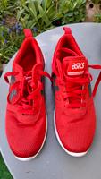 Asics Turnschuhe Gr. 41,5 rot neuwertig Saarland - Heusweiler Vorschau