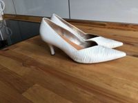 GABOR Brautschuh ivory Pumps weiß creme Gr. 4 1/2 = 37 Hamburg-Nord - Hamburg Uhlenhorst Vorschau