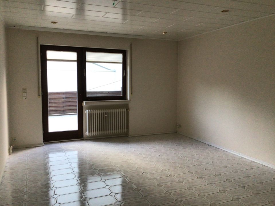 Wohnung (ca 105 qm) in Veitsrodt zu vermieten in Veitsrodt