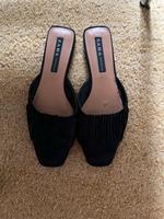 Slipper Damen gr. 40 schwarz zara Baden-Württemberg - Sigmaringen Vorschau